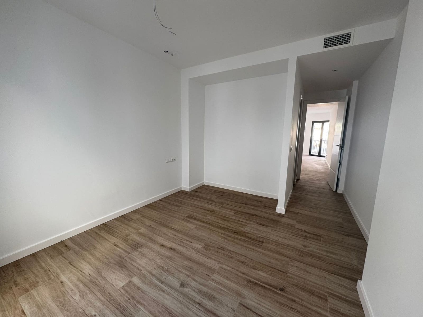 2 bedroom Apartment for sale in Fuengirola - € 250,000 (Ref: 9331840)