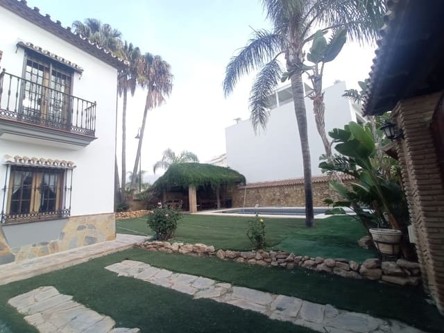 5 chambre Villa/Maison à vendre à Mijas avec piscine garage - 1 300 000 € (Ref: 9341603)