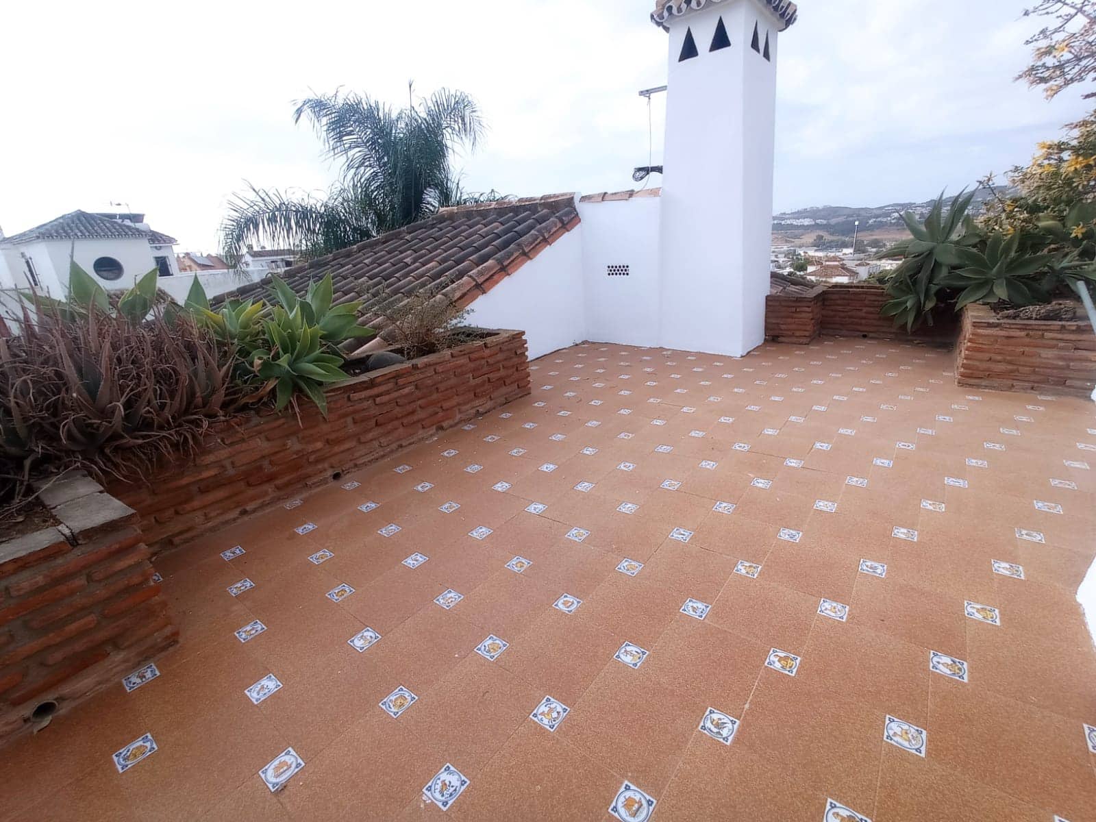 5 bedroom Villa for sale in Mijas with pool garage - € 1,300,000 (Ref: 9341603)