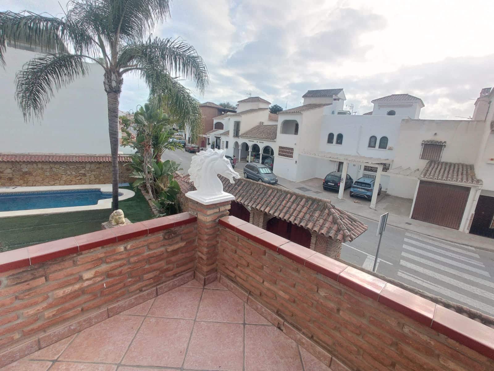 5 bedroom Villa for sale in Mijas with pool garage - € 1,300,000 (Ref: 9341603)