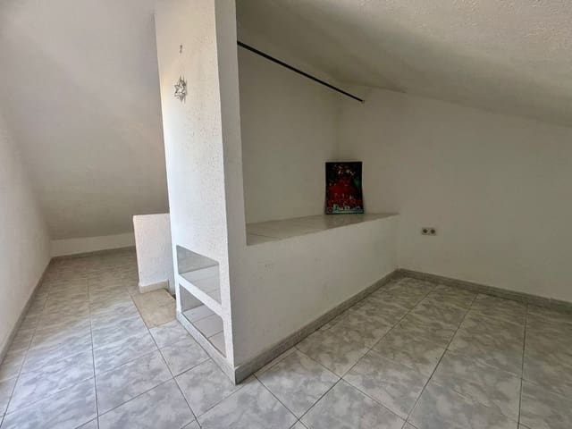 4 quarto Casa em Banda para venda em Los Boliches , Fuengirola com piscina - 466 000 € (Ref: 9438266)
