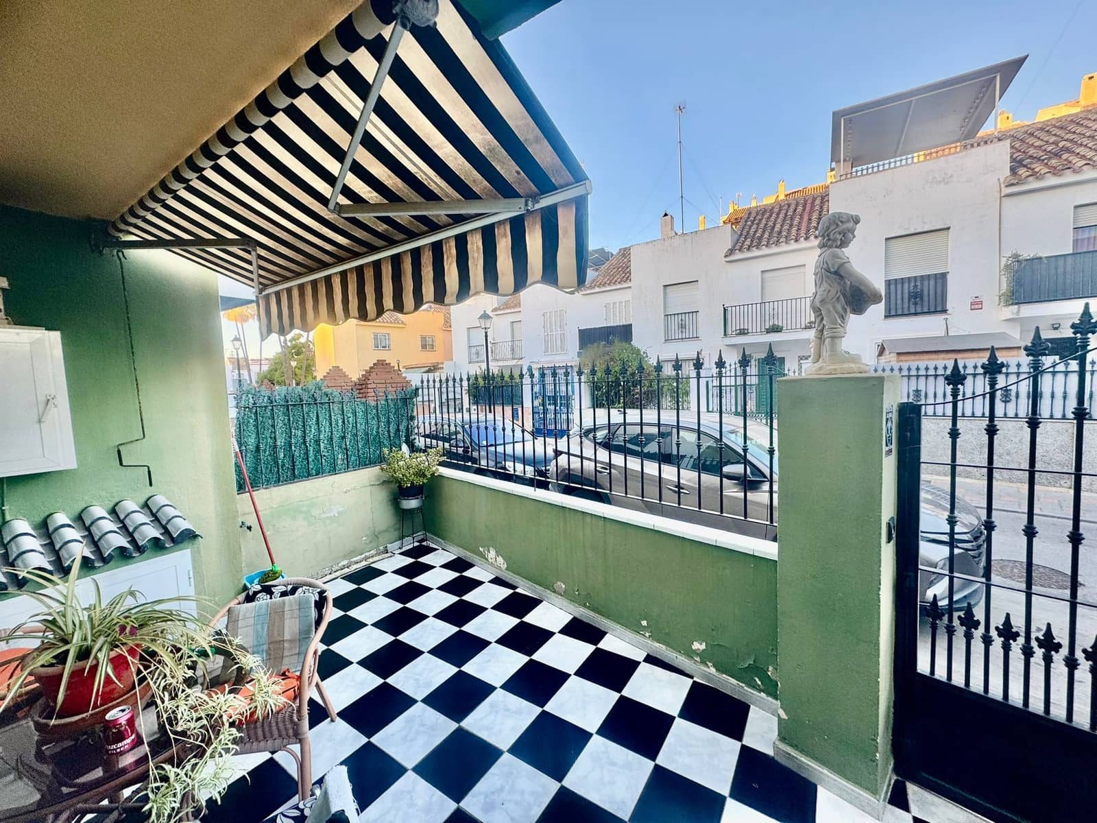 4 soverom Hus til salgs i Fuengirola med svømmebasseng - € 466 000 (Ref: 9438266)