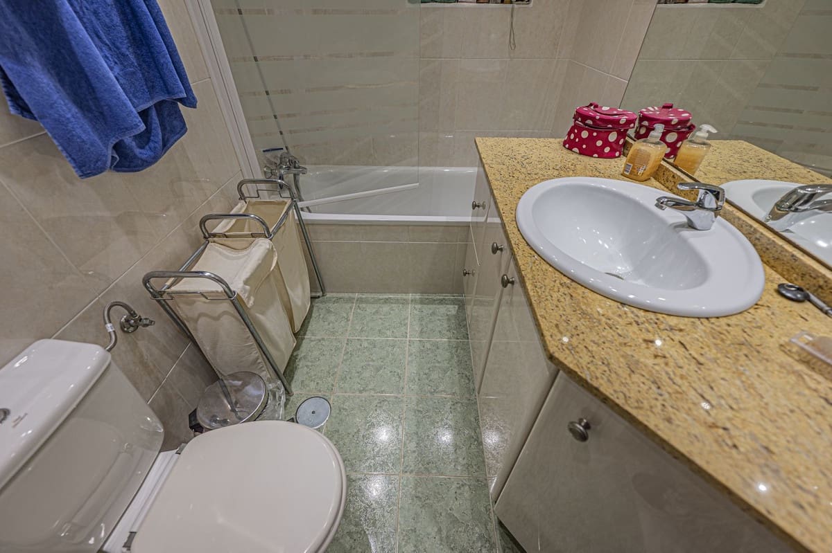 5 camera da letto Casa in vendita in Marbella - 520.000 € (Rif: 9442008)