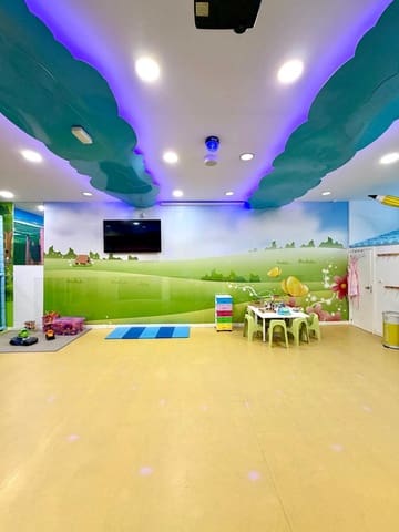 Commerciale in vendita in Los Boliches , Fuengirola - 325.000 € (Rif: 9539506)