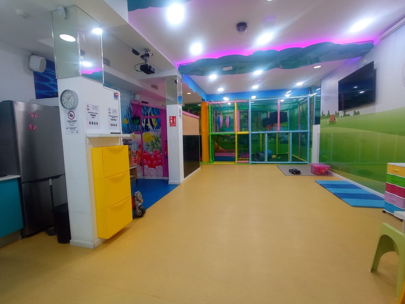 Local Commercial à vendre à Fuengirola - 325 000 € (Ref: 9539506)