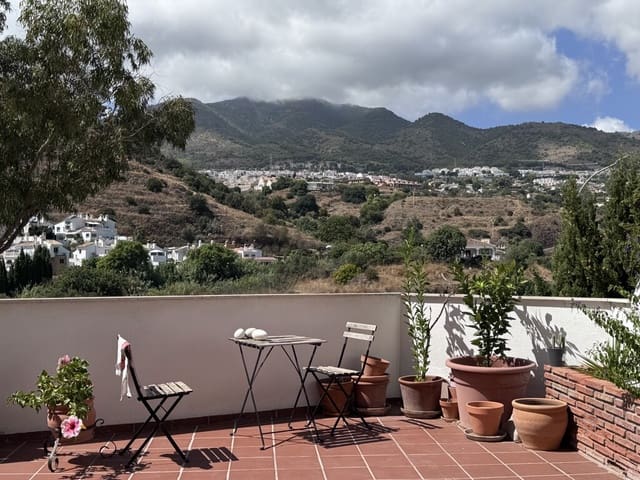3 sovrum Lägenhet till salu i Torrequebrada, Benalmádena med pool garage - 349 000 € (Ref: 10151078)