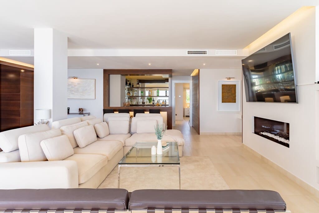 4 soverom Penthouse til salgs i Torrequebrada med svømmebasseng garasje - € 3 800 000 (Ref: 10164701)
