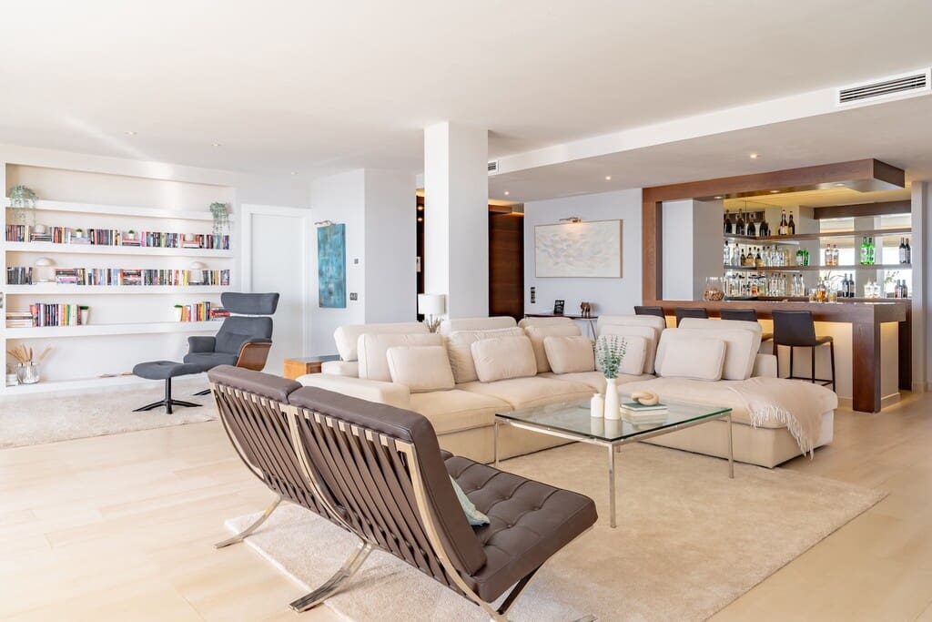 4 soverom Penthouse til salgs i Torrequebrada med svømmebasseng garasje - € 3 800 000 (Ref: 10164701)