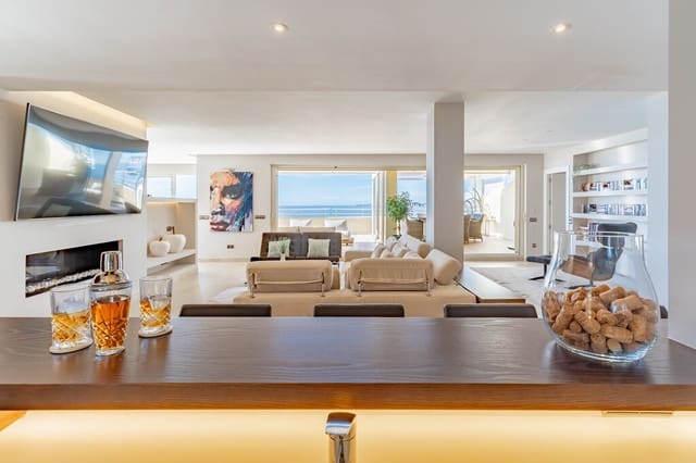 4 chambre Penthouse à vendre à Torrequebrada, Benalmádena avec piscine garage - 3 800 000 € (Ref: 10164701)
