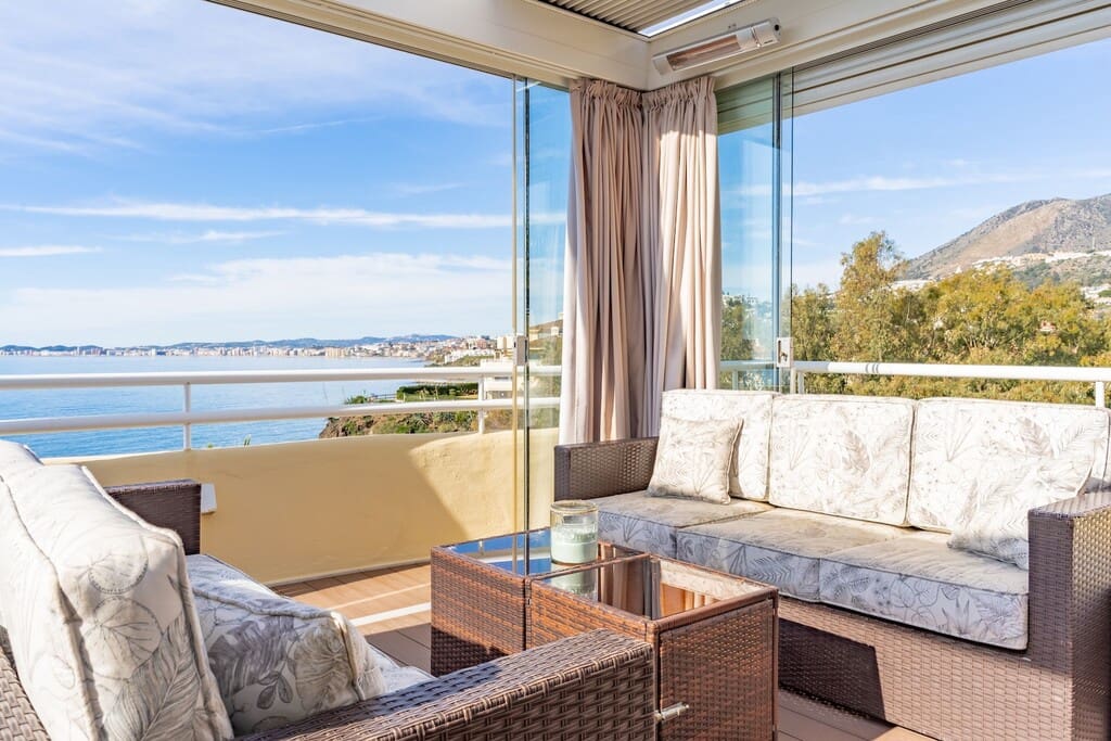 4 soverom Penthouse til salgs i Torrequebrada med svømmebasseng garasje - € 3 800 000 (Ref: 10164701)