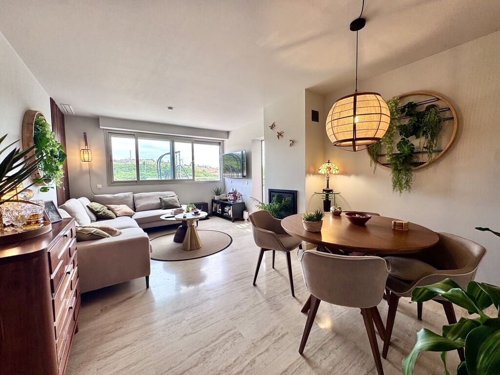 2 bedroom Apartment for sale in La Cala de Mijas with pool garage - € 373,000 (Ref: 10166218)