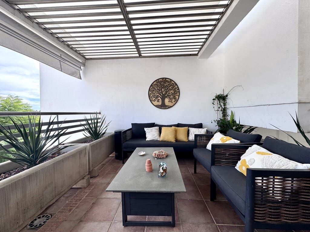 2 bedroom Apartment for sale in La Cala de Mijas with pool garage - € 373,000 (Ref: 10166218)
