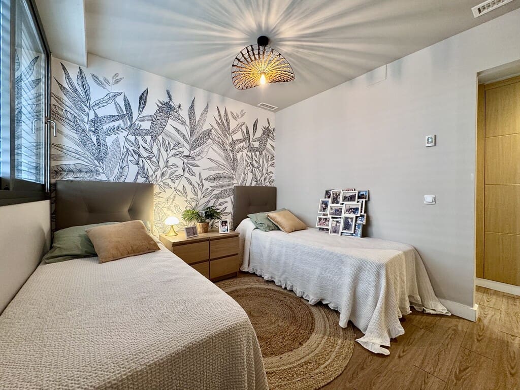 2 bedroom Apartment for sale in La Cala de Mijas with pool garage - € 373,000 (Ref: 10166218)