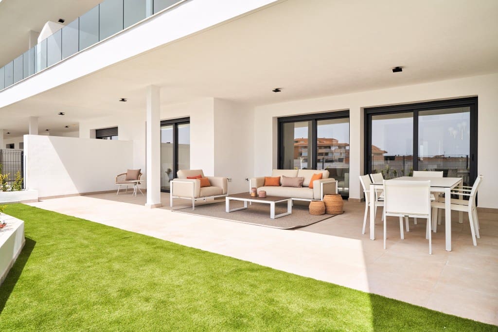 3 sypialnia Apartament na sprzedaż w Benalmadena z basenem garażem - 665 000 € (Ref: 7467289)