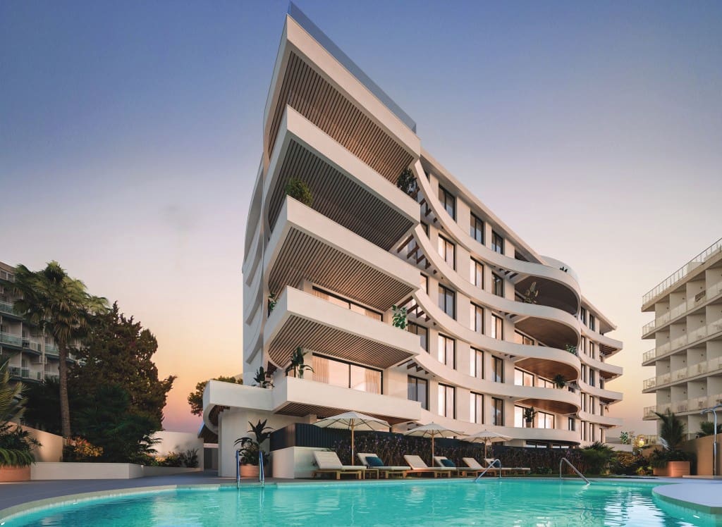 3 soveværelse Lejlighed til salg i Benalmadena med swimmingpool garage - € 704.000 (Ref: 7786757)
