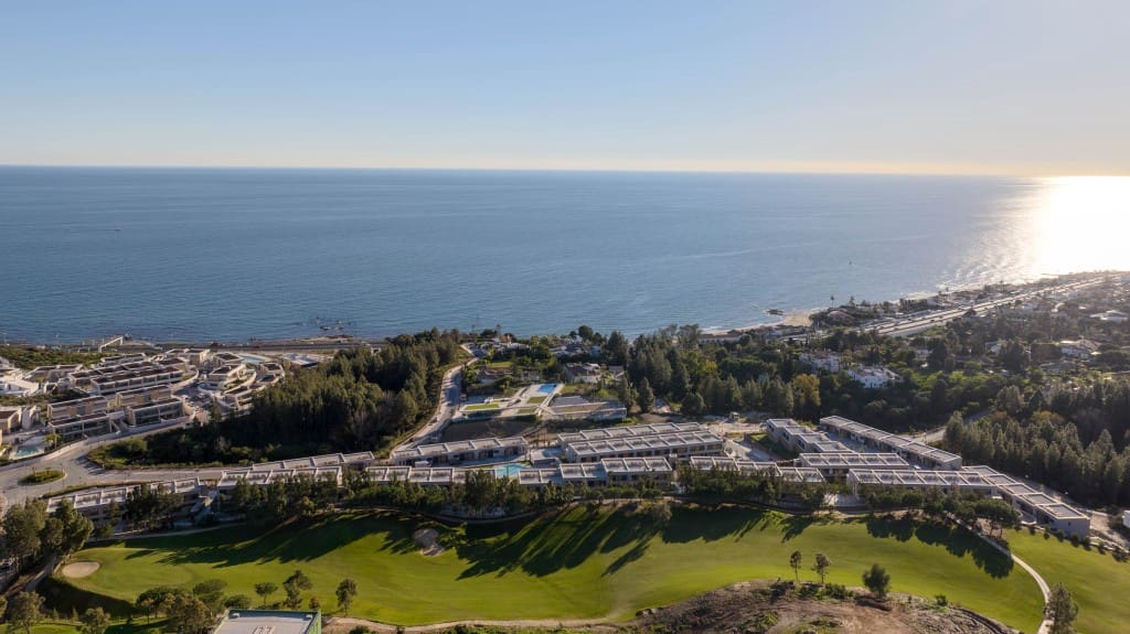 4 chambre Maison de Ville à vendre à Mijas Costa avec piscine garage - 747 000 € (Ref: 8333412)