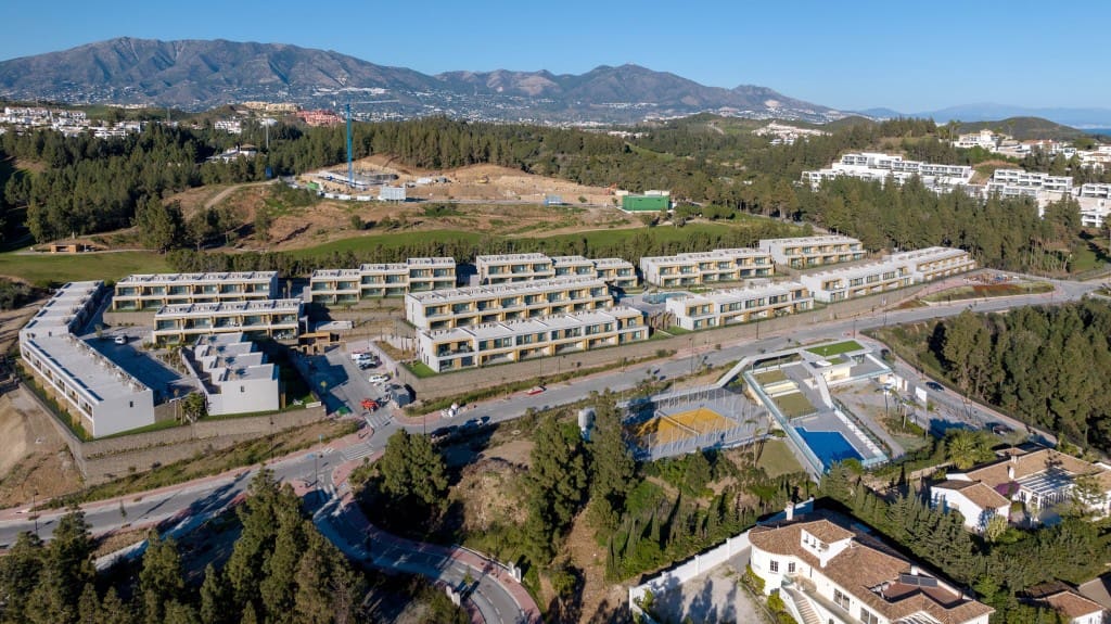 4 chambre Maison de Ville à vendre à Mijas Costa avec piscine garage - 747 000 € (Ref: 8333412)
