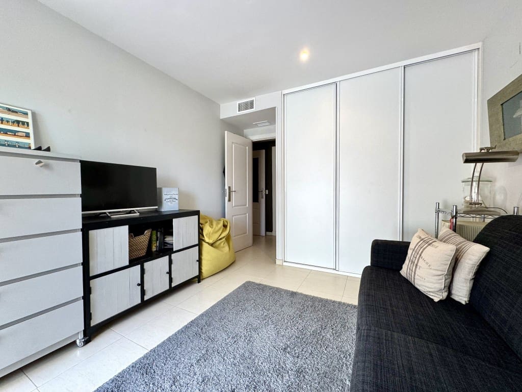 2 sypialnia Penthouse na sprzedaż w Torrequebrada z basenem garażem - 399 990 € (Ref: 8842850)