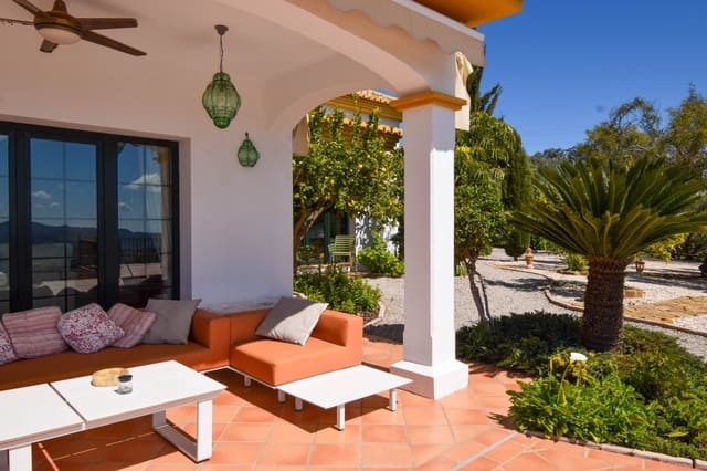 5 chambre Villa/Maison à vendre à Antequera avec piscine garage - 1 690 000 € (Ref: 8917745)