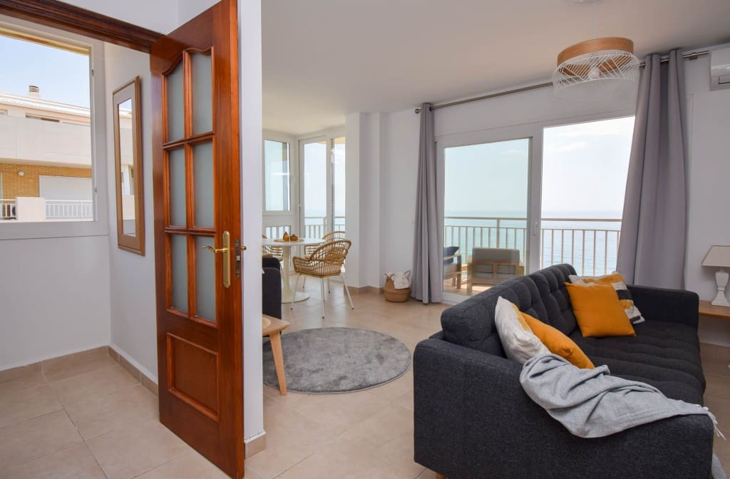 2 soverom Leilighet til salgs i Fuengirola med svømmebasseng - € 695 000 (Ref: 9130687)