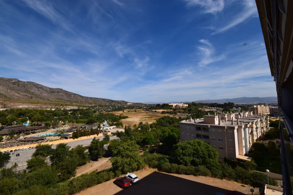 3 bedroom Apartment for sale in Torremolinos with garage - € 369,000 (Ref: 9206310)