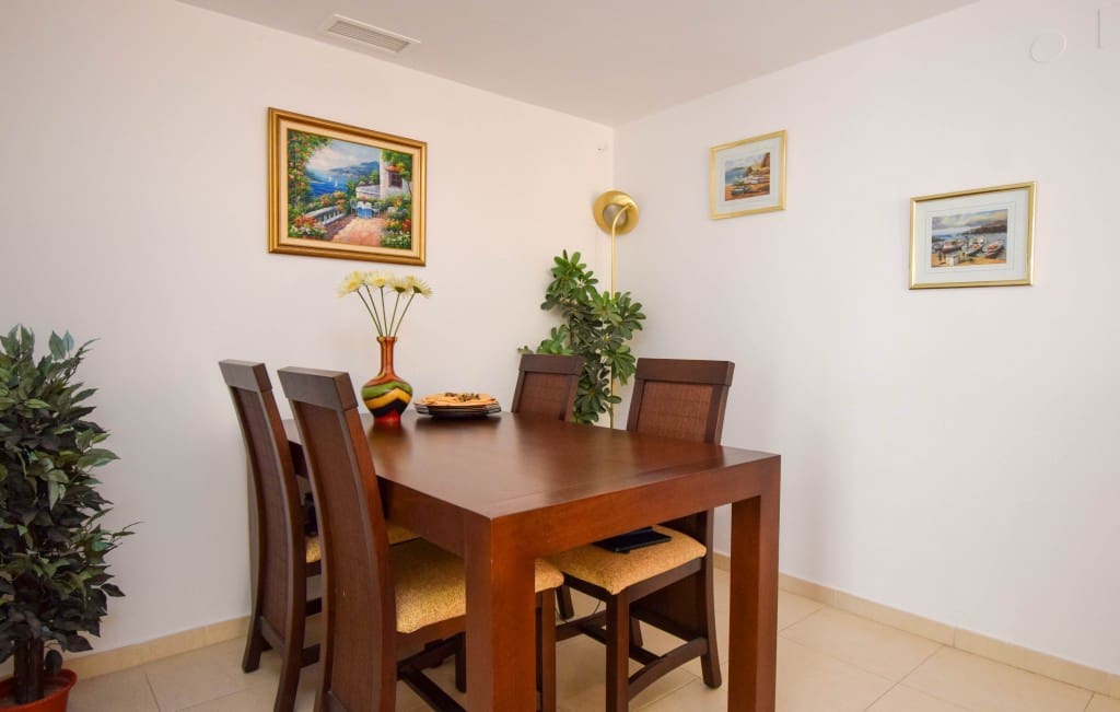 2 sovrum Takvåning till salu i Torrequebrada med pool garage - 389 000 € (Ref: 9242804)