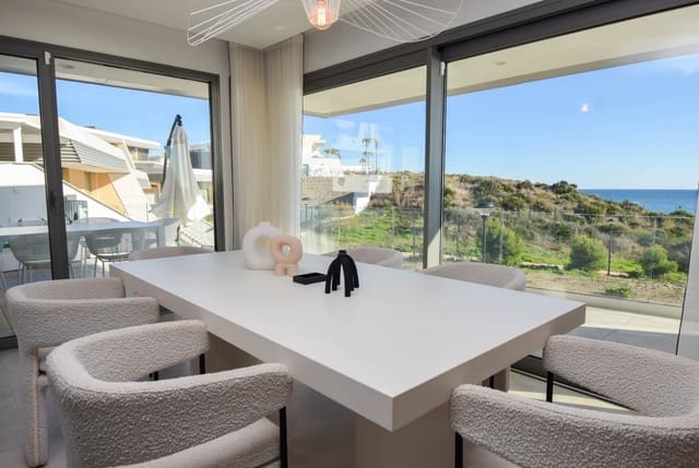 3 sovrum Semi-fristående Villa till salu i Mijas Costa, Mijas med pool garage - 1 295 000 € (Ref: 9471112)