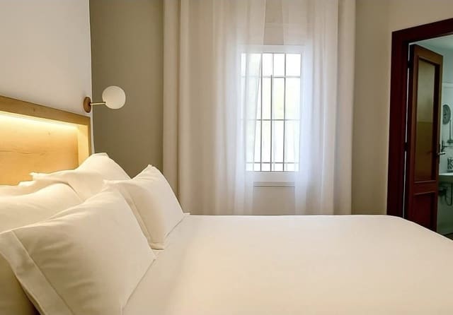 3 quarto Moradia para venda em Fuengirola com piscina garagem - 599 990 € (Ref: 9585335)