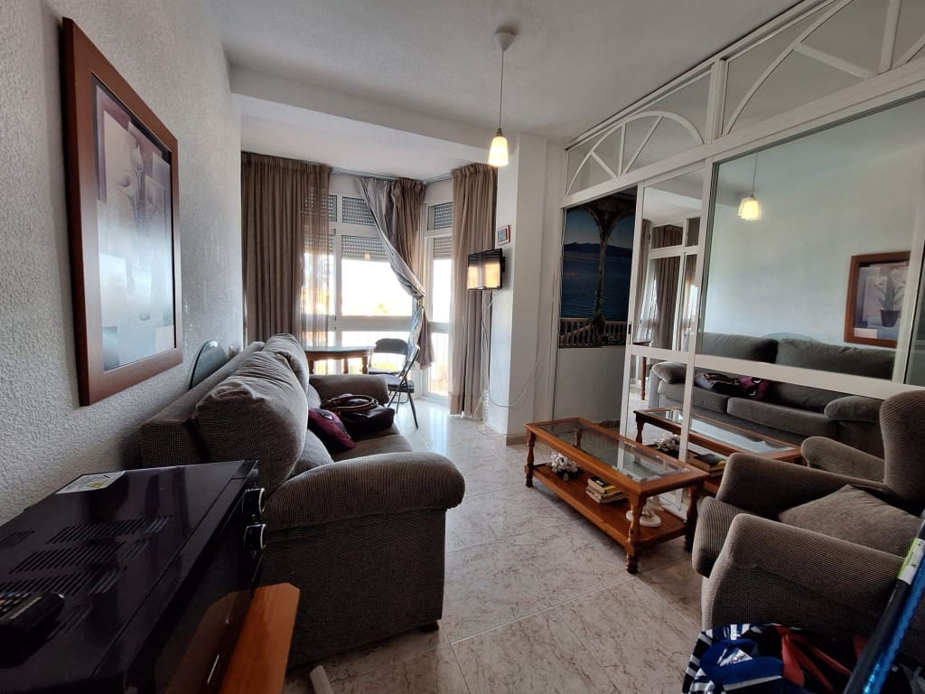 1 bedroom Studio for sale in Calahonda with pool - € 190,000 (Ref: 9735276)