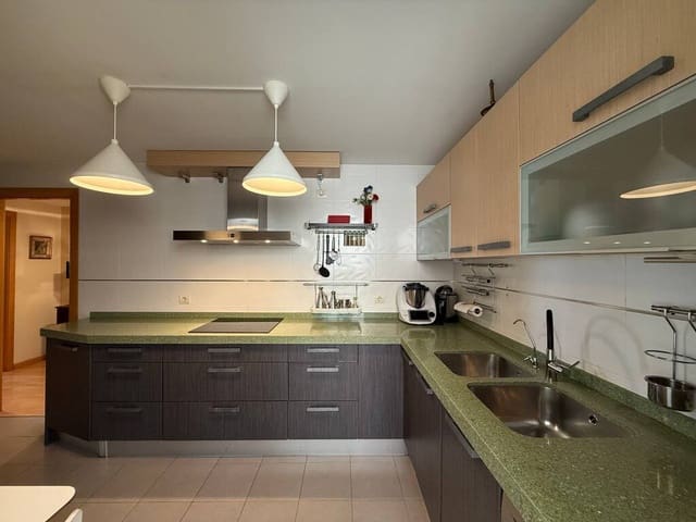 4 makuuhuone Kattohuoneisto myytävänä paikassa Torremolinos mukana uima-altaan 
autotalli - 599 000 € (Ref: 9755419)