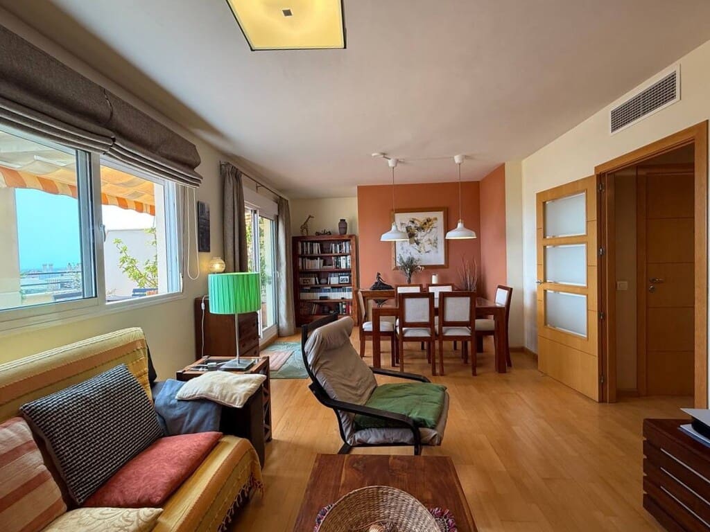 4 bedroom Penthouse for sale in Torremolinos with pool garage - € 599,000 (Ref: 9755419)