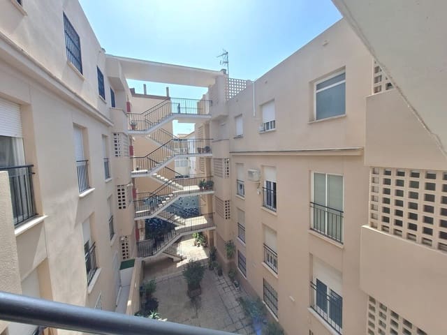 3 soveværelse Lejlighed til salg i Mijas Costa, Mijas med garage - € 269.000 (Ref: 9770343)