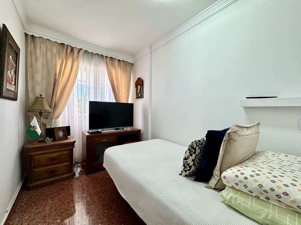 4 sypialnia Apartament na sprzedaż w Fuengirola - 369 000 € (Ref: 9788196)