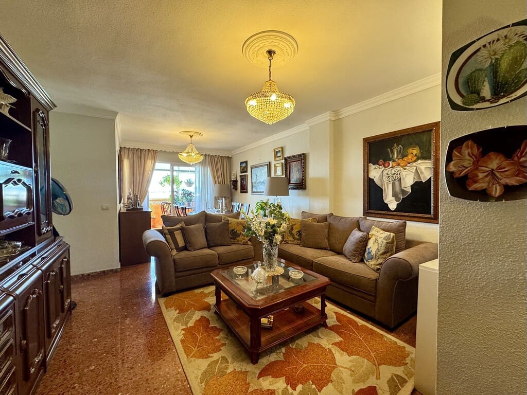 4 sypialnia Apartament na sprzedaż w Fuengirola - 369 000 € (Ref: 9788196)