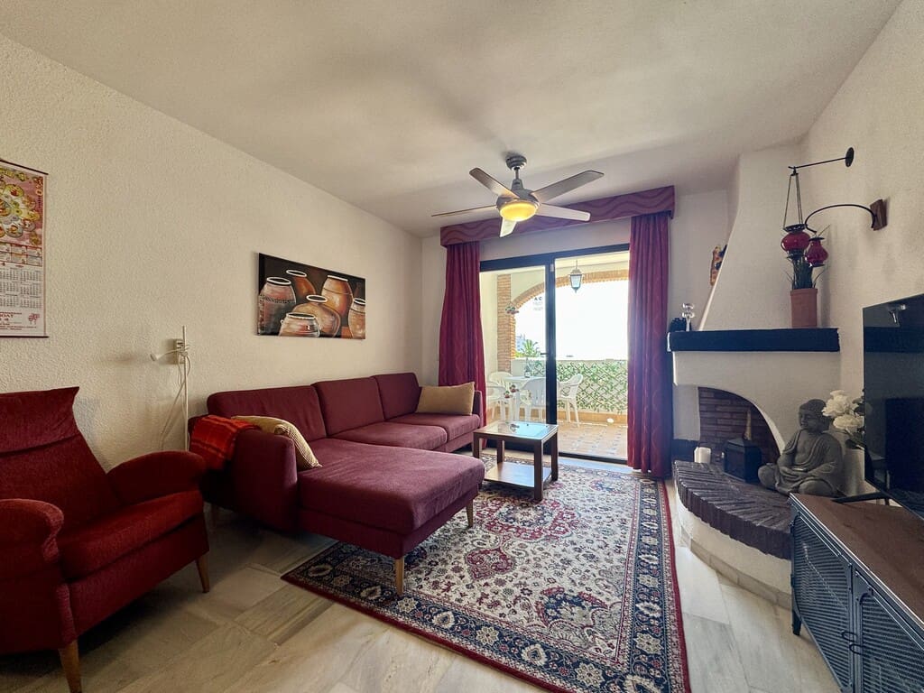 2 sypialnia Apartament na sprzedaż w Calahonda z basenem garażem - 325 000 € (Ref: 9939495)
