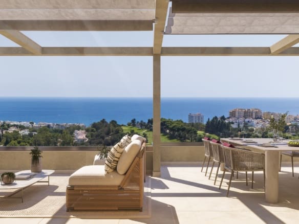 2 soverom Leilighet til salgs i Benalmádena med svømmebasseng garasje - € 460 000 (Ref: 9959326)