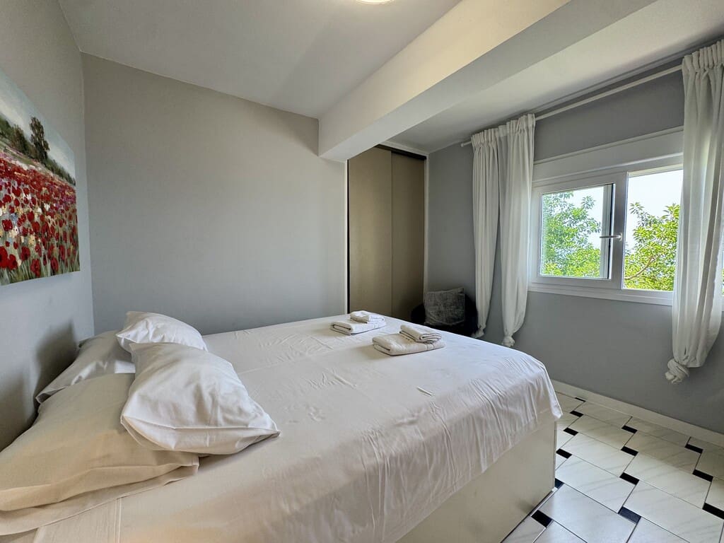2 sypialnia Penthouse na sprzedaż w Carvajal z basenem - 399 000 € (Ref: 9972923)