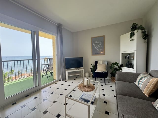 2 soveværelse Penthouse til salg i Carvajal, Fuengirola med swimmingpool - € 399.000 (Ref: 9972923)