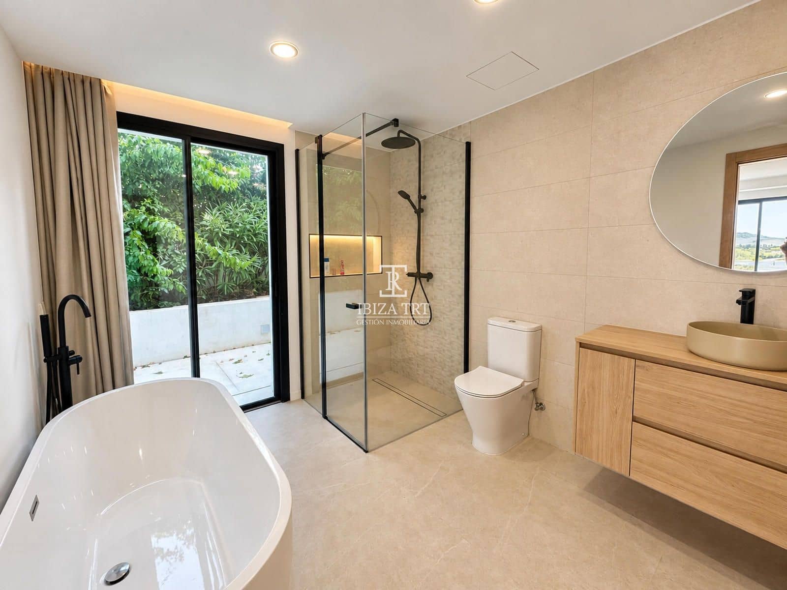 6 camera da letto Villa in vendita in Santa Eulalia / Santa Eularia con piscina garage - 5.795.000 € (Rif: 10100544)