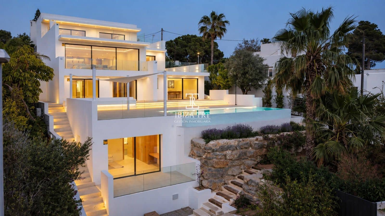 6 camera da letto Villa in vendita in Santa Eulalia / Santa Eularia con piscina garage - 5.795.000 € (Rif: 10100544)