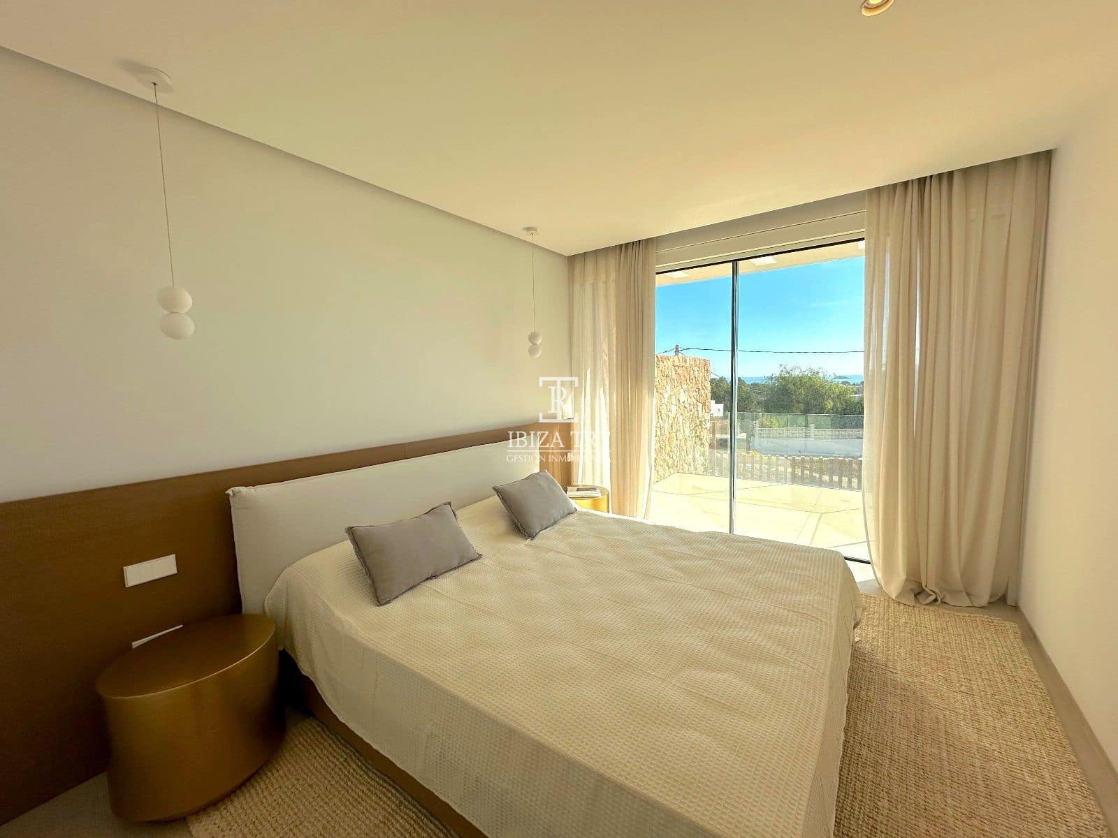 4 soverom Villa til salgs i Santa Eulalia / Santa Eularia med svømmebasseng garasje - € 2 350 000 (Ref: 6239802)