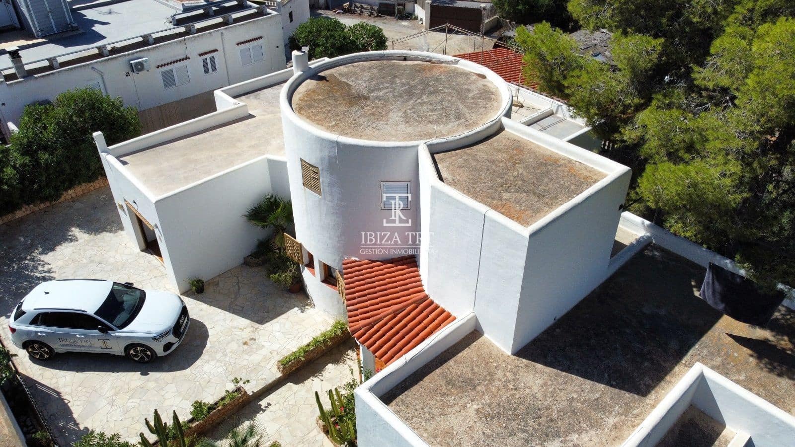 4 soveværelse Villa til salg i Sant Antoni de Portmany med garage - € 1.560.000 (Ref: 7071458)