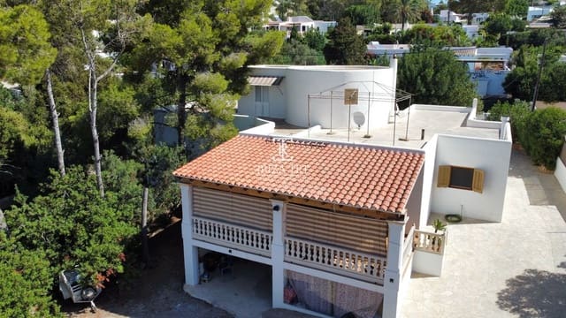 4 sypialnia Willa na sprzedaż w Sant Antoni de Portmany z garażem - 1 560 000 € (Ref: 7071458)