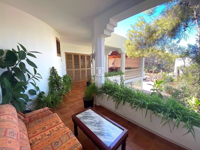 4 sypialnia Willa na sprzedaż w Sant Antoni de Portmany z garażem - 1 560 000 € (Ref: 7071458)