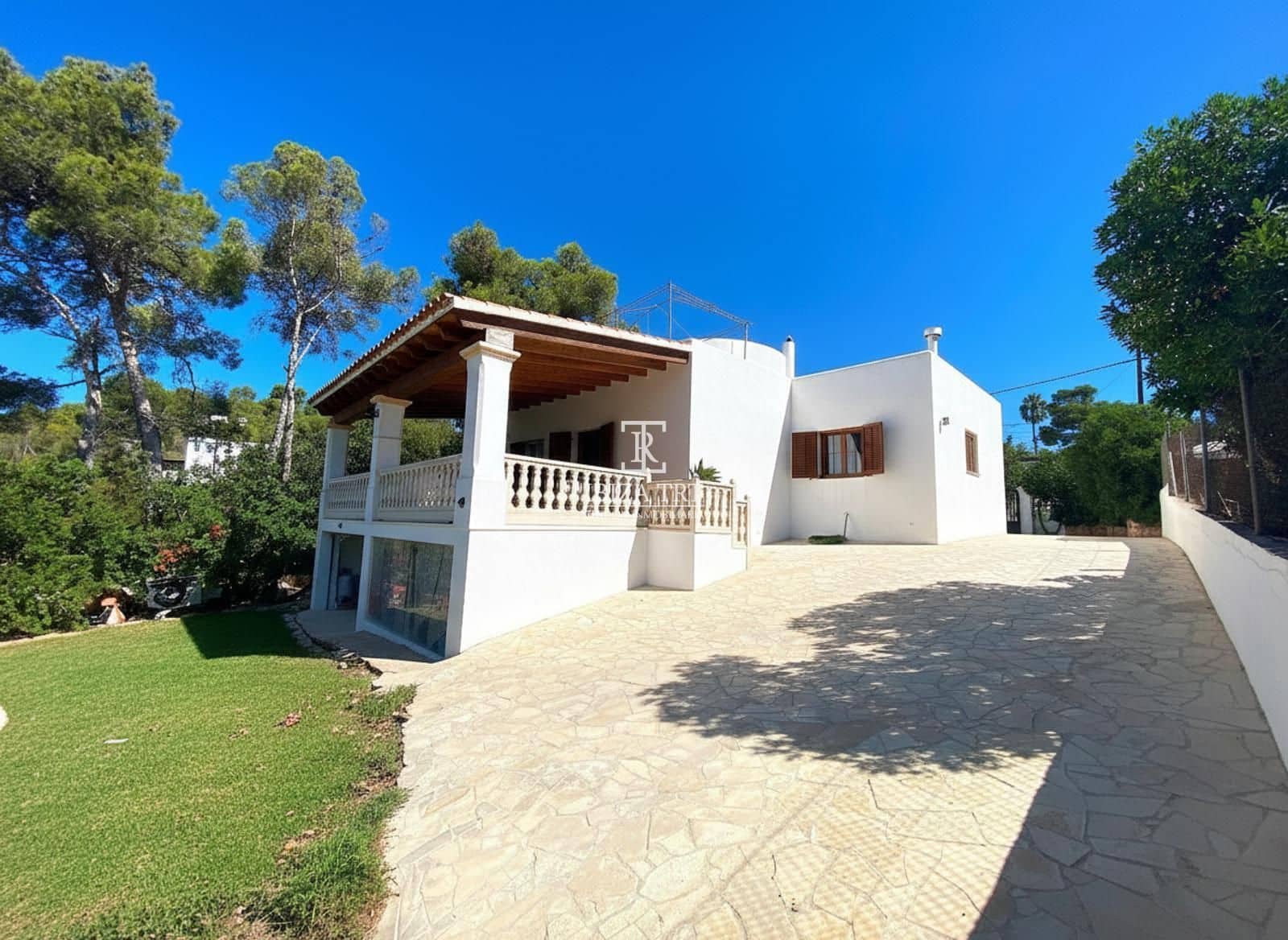 4 sovrum Villa till salu i Sant Antoni de Portmany med garage - 1 560 000 € (Ref: 7071458)