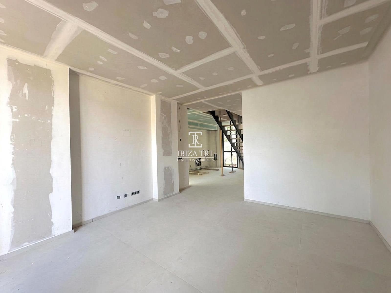 3 quarto Casa em Banda para venda em Sant Joan de Labritja com piscina garagem - 1 150 000 € (Ref: 8387516)