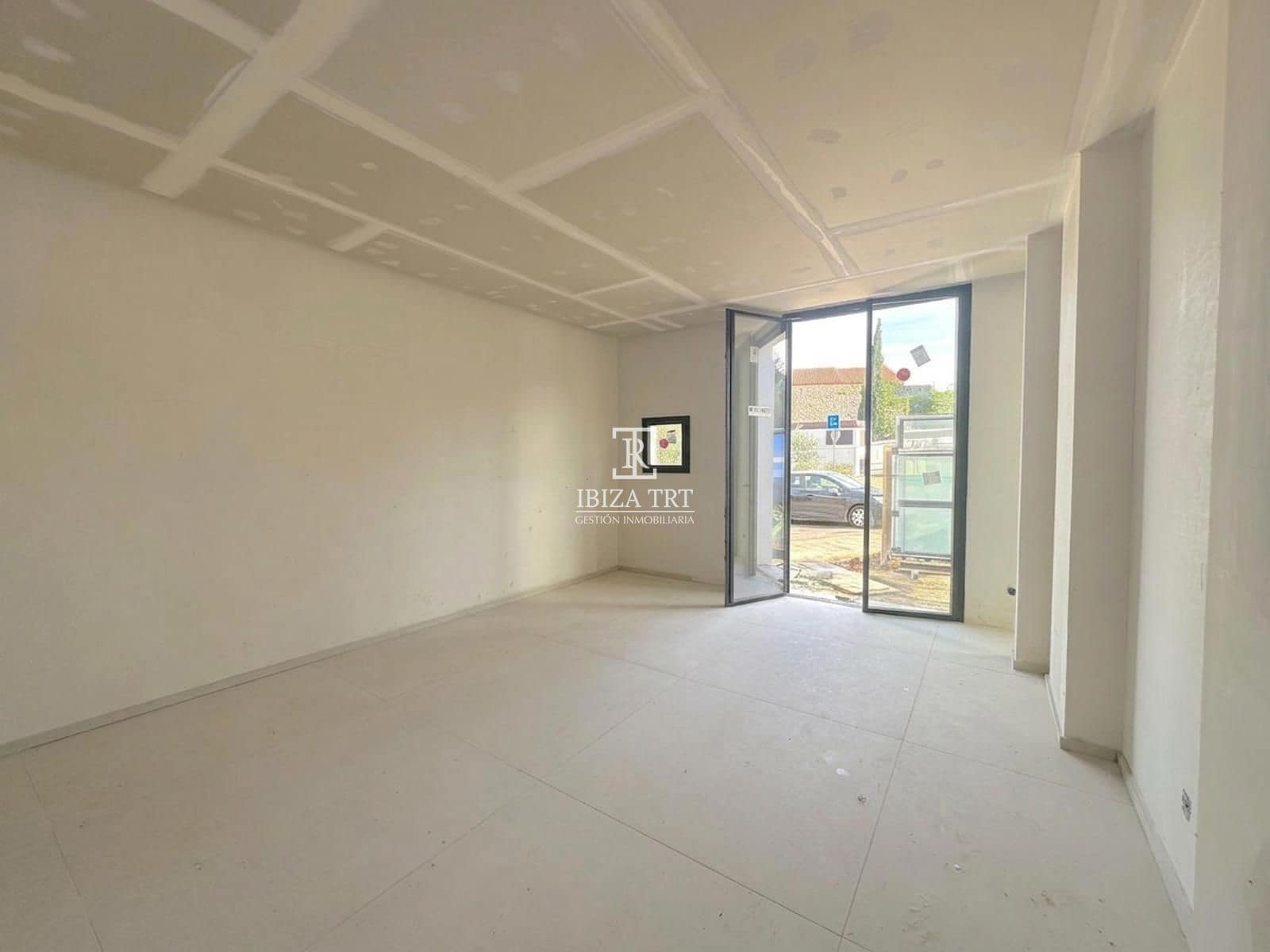 3 quarto Casa em Banda para venda em Sant Joan de Labritja com piscina garagem - 1 150 000 € (Ref: 8387516)