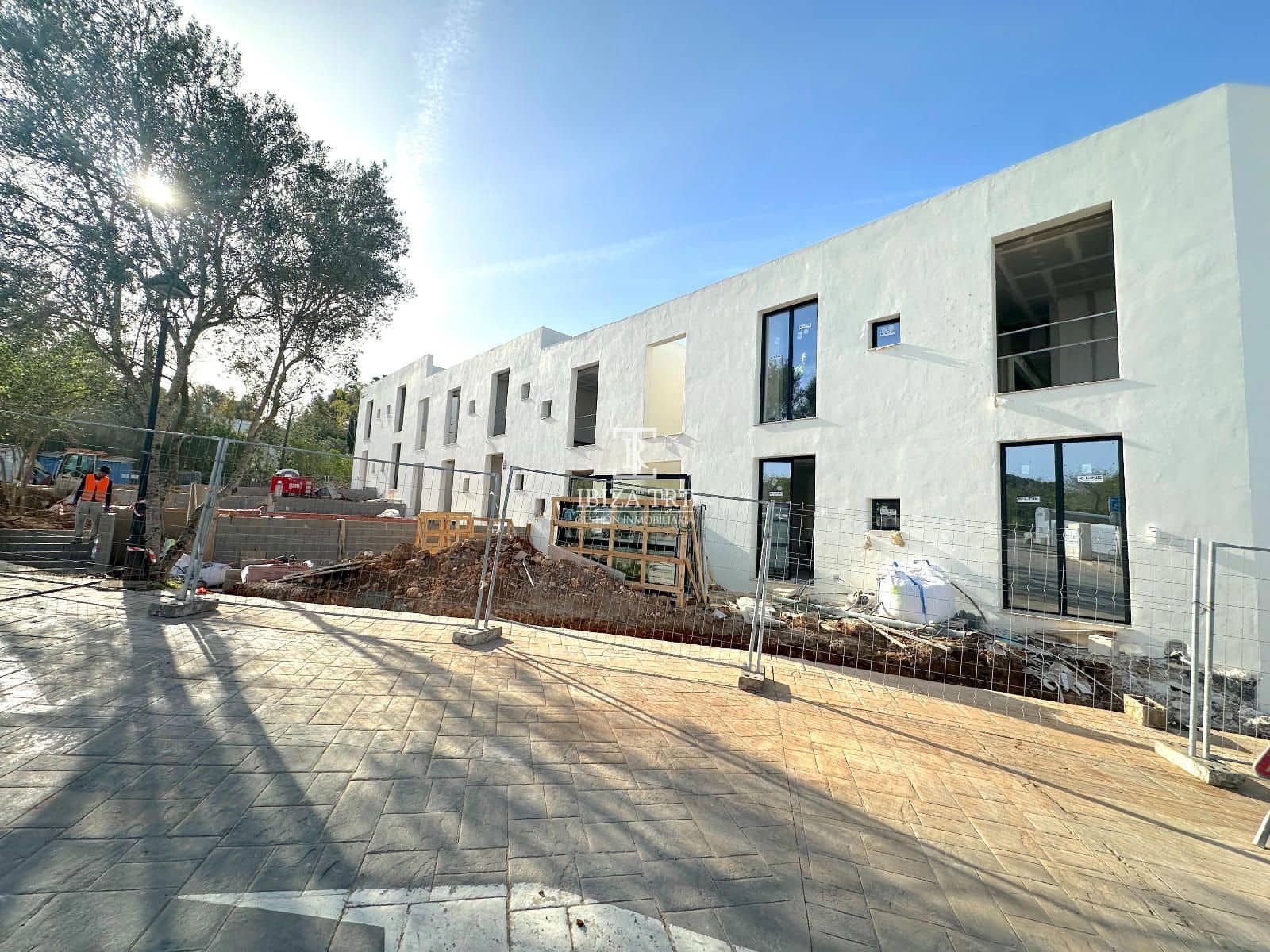 3 quarto Casa em Banda para venda em Sant Joan de Labritja com piscina garagem - 1 150 000 € (Ref: 8387516)