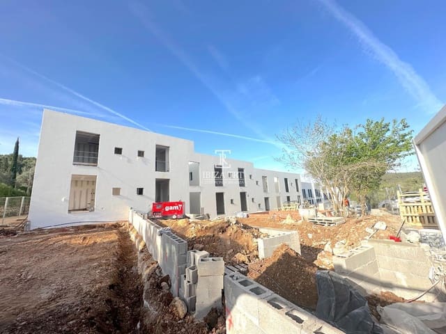 3 quarto Casa em Banda para venda em Sant Joan de Labritja com piscina garagem - 1 150 000 € (Ref: 8387516)