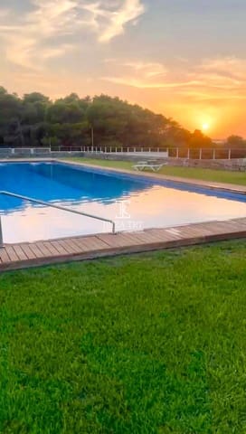 2 slaapkamer Flat te koop in Port des Torrent, San Jose / Sant Josep de Sa Talaia met zwembad garage - € 880.000 (Ref: 8676801)